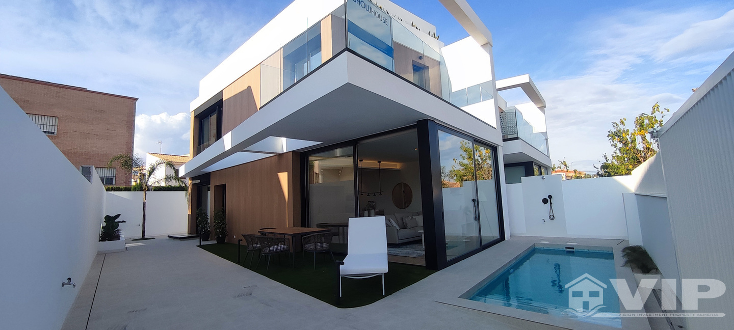 VIP-K460: Villa for Sale in Torre De La Horadada, Alicante