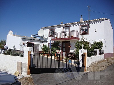 VIP1902: Cortijo zu Verkaufen in Chirivel, Almería