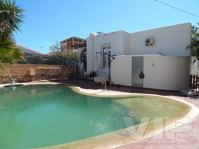 VIP7000: Commercial Property for Sale in Mojacar Playa, Almería
