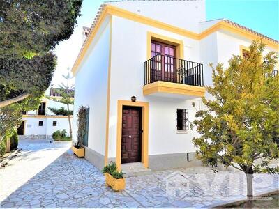 VIP7930: Townhouse for Sale in Vera Playa, Almería