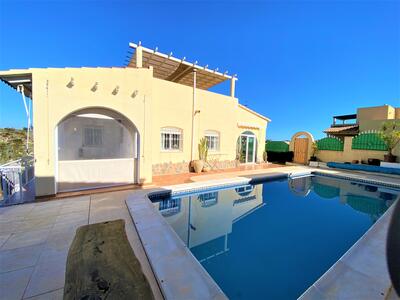 2 Slaapkamers Slaapkamer Villa in Turre