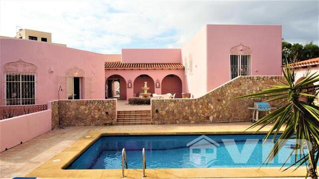 VIP7957: Villa à vendre en Mojacar Playa, Almería