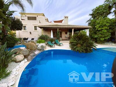 VIP7999: Villa à vendre en Desert Springs Golf Resort, Almería