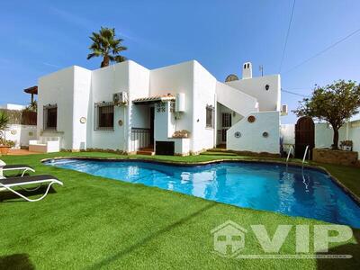 VIP8005: Villa zu Verkaufen in Mojacar Playa, Almería