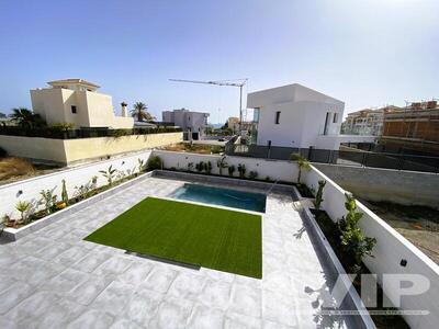 VIP8034: Villa à vendre en Vera Playa, Almería