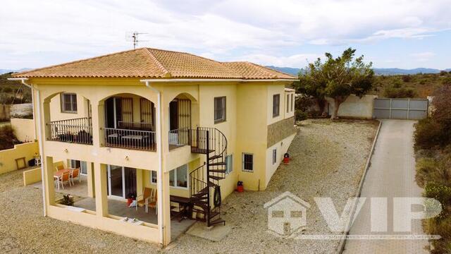 VIP8038: Villa zu Verkaufen in Vera, Almería