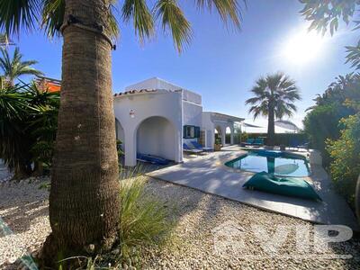 VIP8078: Villa te koop in Vera Playa, Almería