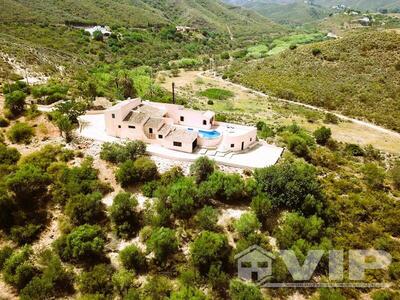 VIP8085: Cortijo en Venta en Turre, Almería