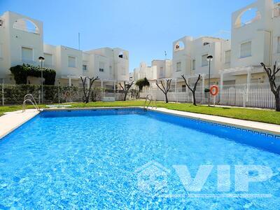 VIP8099: Stadthaus zu Verkaufen in Vera Playa, Almería
