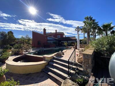 VIP8169A: Villa te koop in Vera, Almería